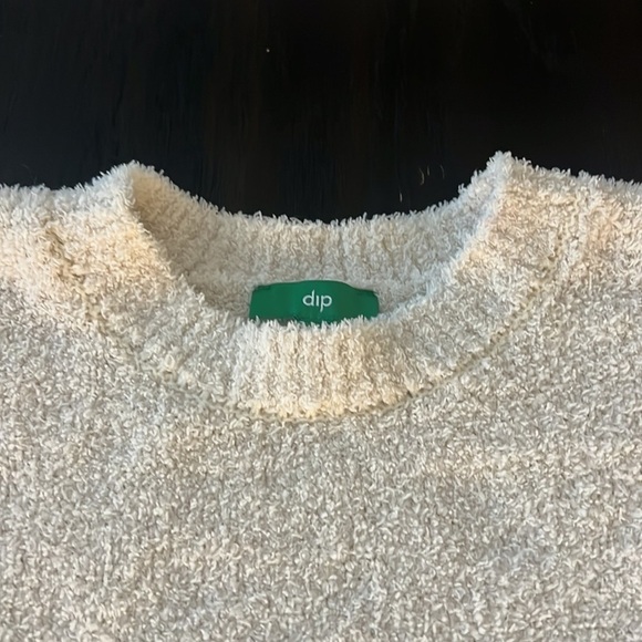 Womens dip Crewneck fuzzy sweater size M - Picture 7 of 7